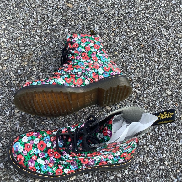 Dr Martens Pascal Black Wild Poppy Floral Print Boots Size 8 - Doc Martens - Picture 3 of 10